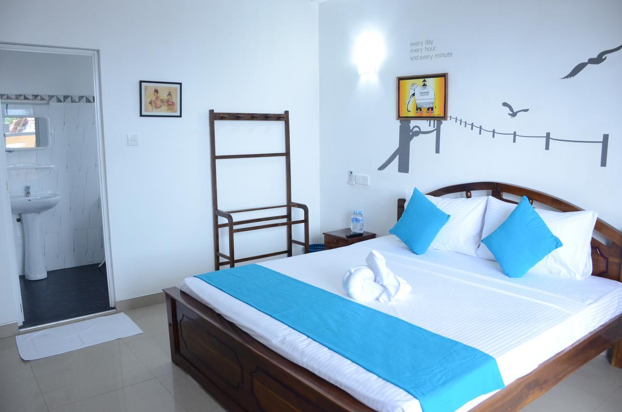 Yoho Beach Glory Hotel Negombo Kültér fotó