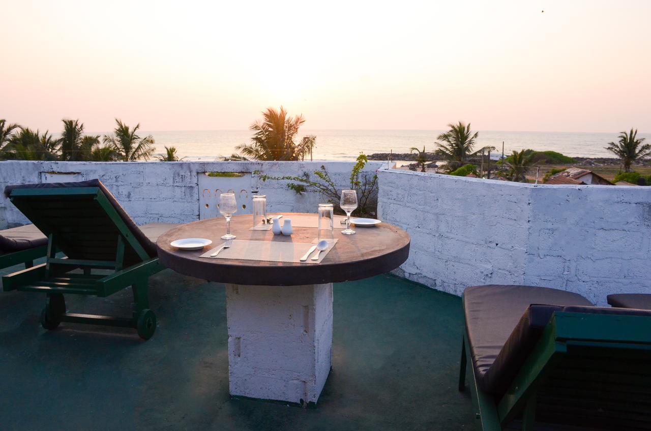 Yoho Beach Glory Hotel Negombo Kültér fotó