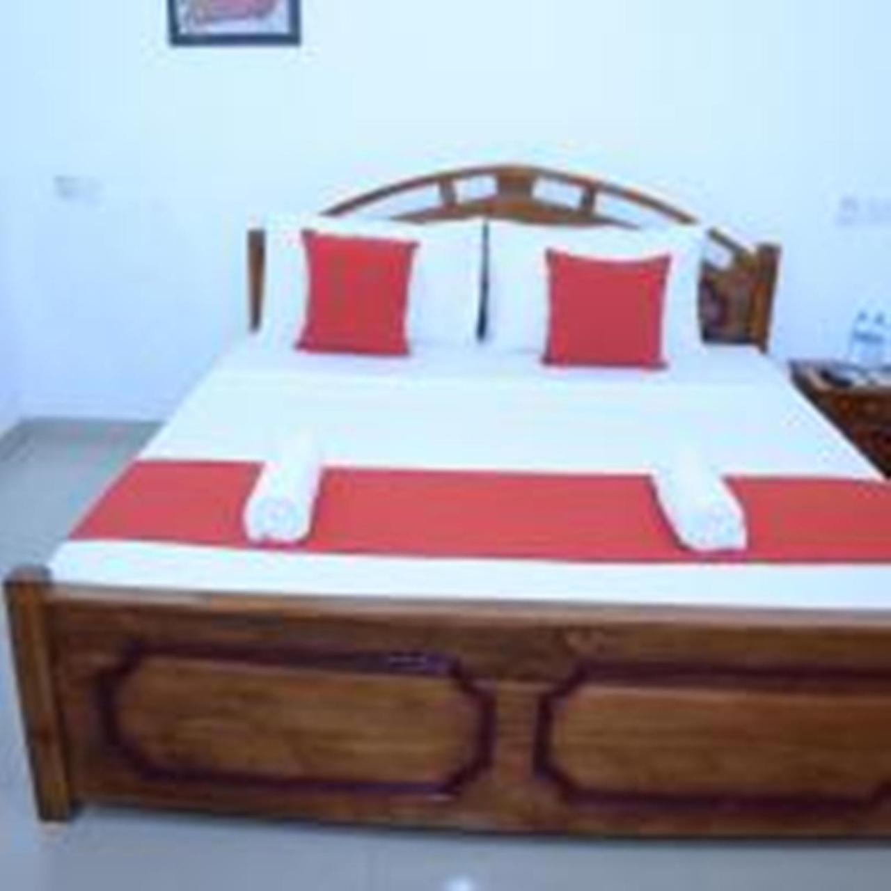 Yoho Beach Glory Hotel Negombo Kültér fotó