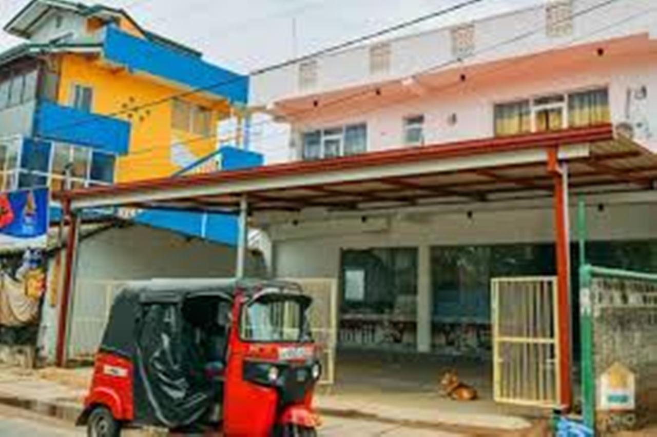Yoho Beach Glory Hotel Negombo Kültér fotó